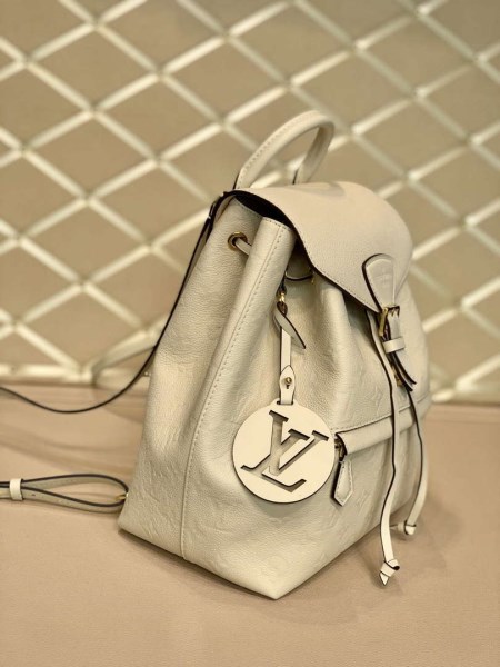 The Timeless Elegance of Louis Vuitton Montsouris: A Blend of Luxury and Practicality