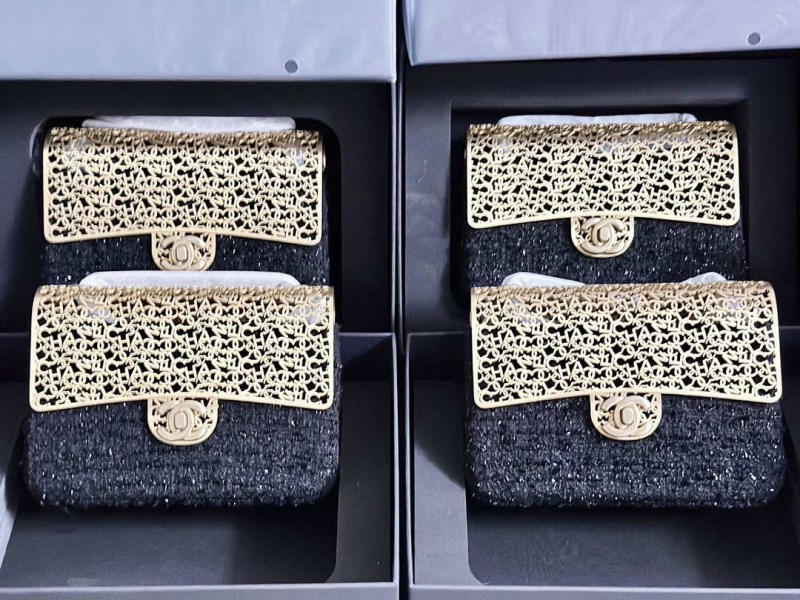 Chanel AS3526 Mini Evening Bag Wool Tweed & Gold-Tone Metal Black –  Exquisite Bags, Timeless Elegance.